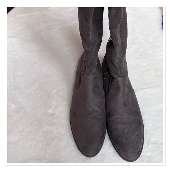 MARC FISHER  'Humor2' Grey Over The Knee Boots - Picture 5 of 10